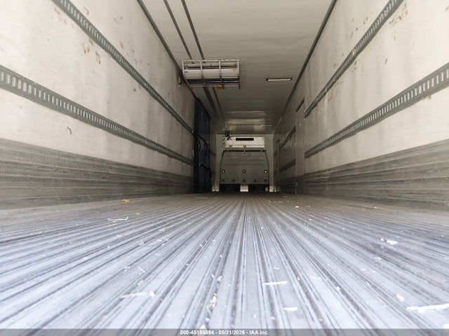 Utility Trailer Mfg Unknown 2015 1UYVS2484FU176001 Image 5