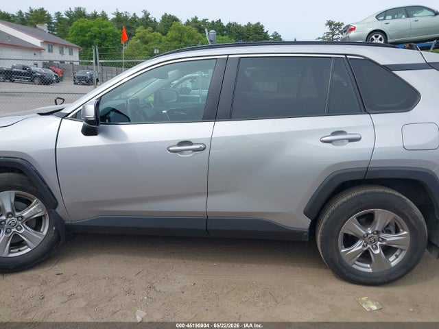 2T3P1RFV6RW417313 Toyota Rav4 Xle