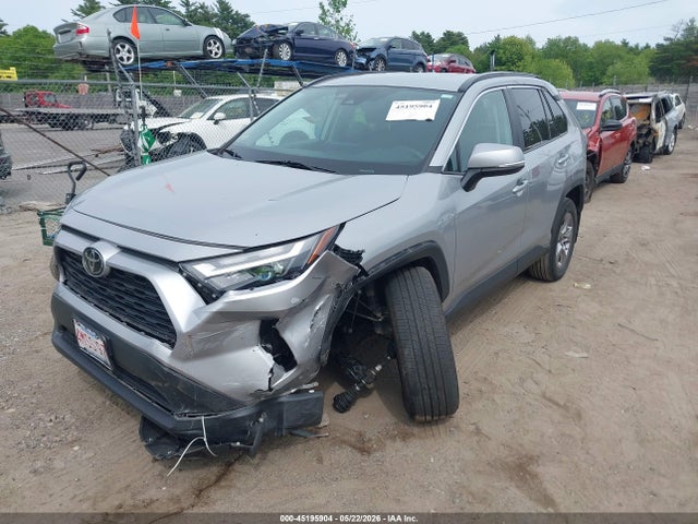 2T3P1RFV6RW417313 Toyota Rav4 Xle