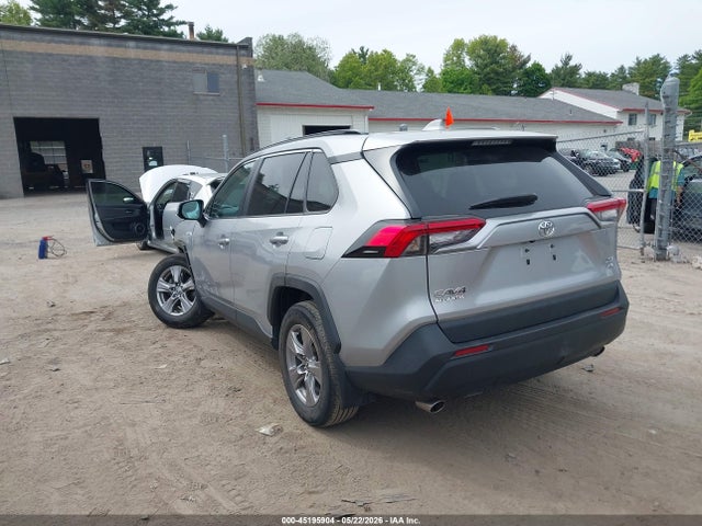 2T3P1RFV6RW417313 Toyota Rav4 Xle