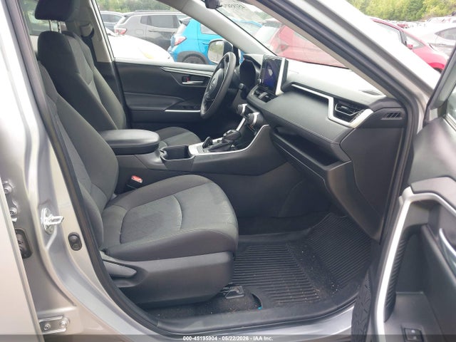 2T3P1RFV6RW417313 Toyota Rav4 Xle