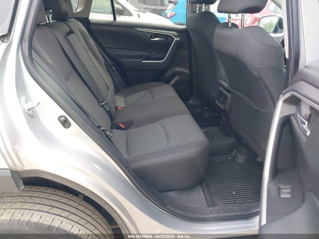 2T3P1RFV6RW417313 Toyota Rav4 Xle