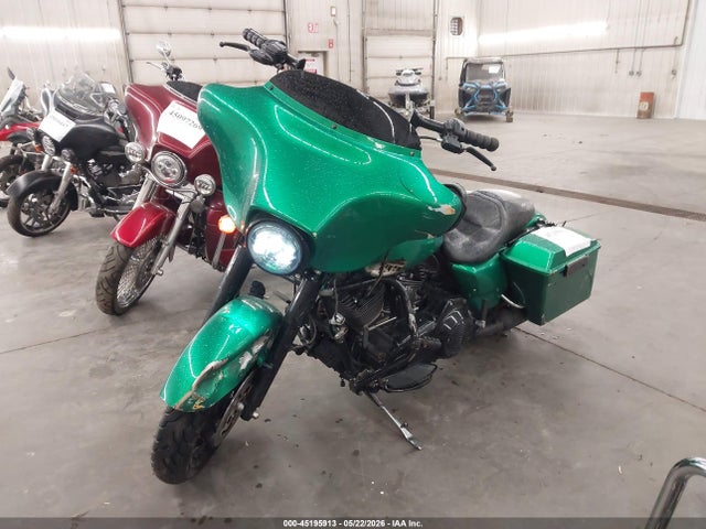 45195913 :رقم المزاد ، 1HD1FC4159Y675380 vin ، 2009 Harley-davidson Flhtcu مزاد بيع