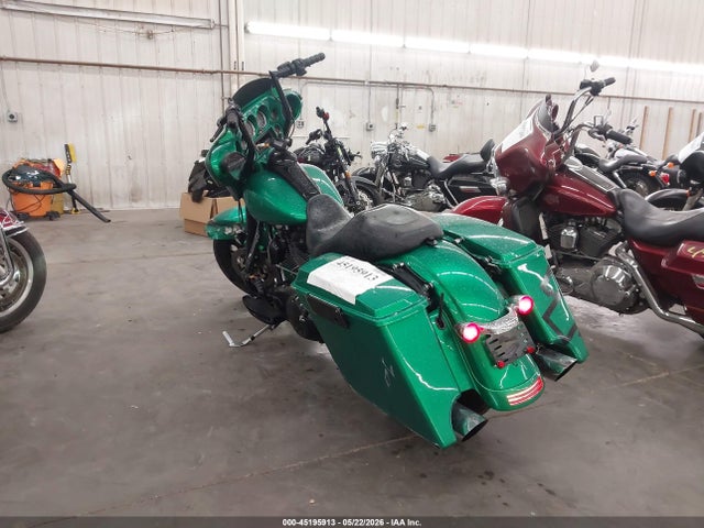 45195913 :رقم المزاد ، 1HD1FC4159Y675380 vin ، 2009 Harley-davidson Flhtcu مزاد بيع