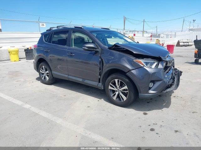 Toyota Rav4 Xle 2016 JTMWFREVXGJ068487 zdjęcie główne