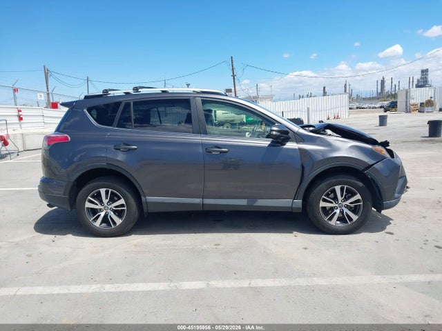 Toyota Rav4 Xle 2016 JTMWFREVXGJ068487 Image 13