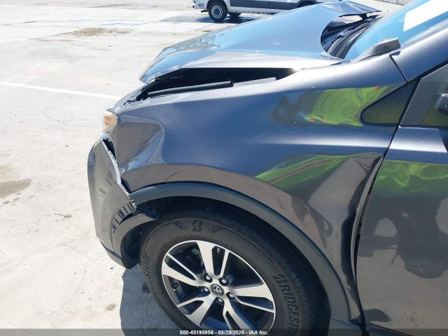 Toyota Rav4 Xle 2016 JTMWFREVXGJ068487 Image 17
