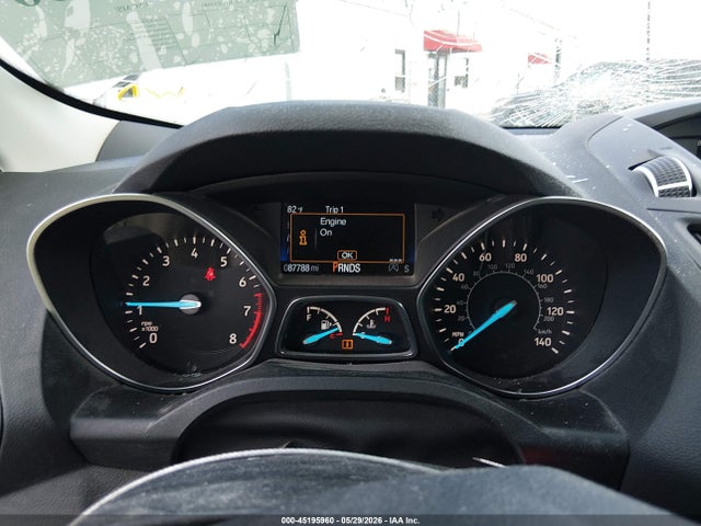 45195960 :رقم المزاد ، 1FMCU9G95HUE15986 vin ، 2017 Ford Escape Se مزاد بيع