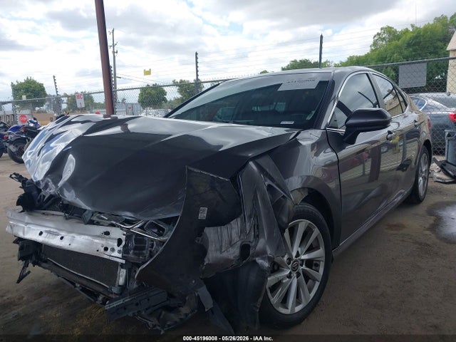 Toyota CAMRY LE 2021 4T1C11AK4MU559500 Image 2