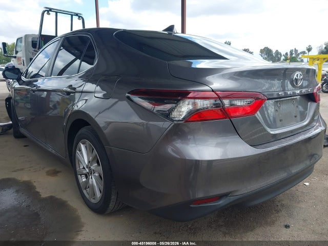 Toyota CAMRY LE 2021 4T1C11AK4MU559500 Image 3