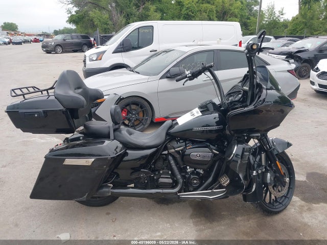 Harley-Davidson Fltrxs Road Glide Special 2018 1HD1KTC16JB613832 Image 12