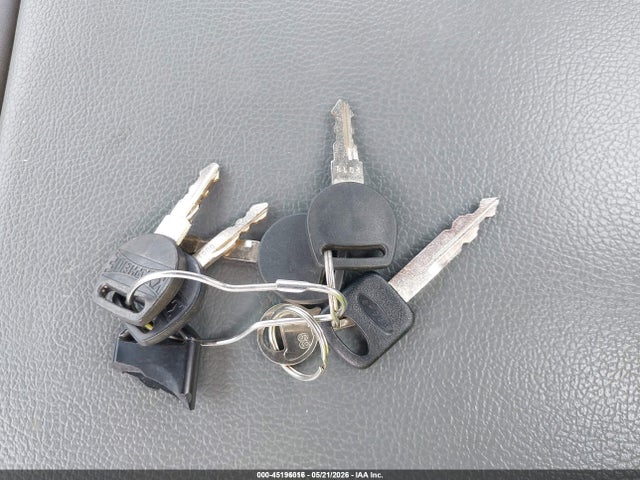 45196016 :رقم المزاد ، 1FDBF2B6XFEA14693 vin ، 2015 Ford F-250 Xl مزاد بيع