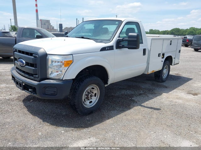 45196016 :رقم المزاد ، 1FDBF2B6XFEA14693 vin ، 2015 Ford F-250 Xl مزاد بيع
