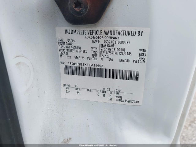45196016 :رقم المزاد ، 1FDBF2B6XFEA14693 vin ، 2015 Ford F-250 Xl مزاد بيع