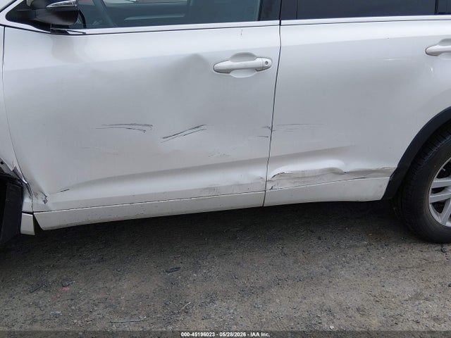 5TDBKRFHXGS239650 Toyota Highlander Le V6