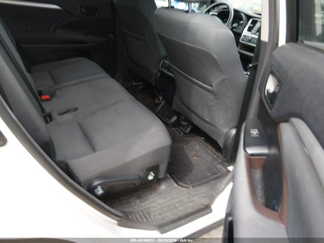 5TDBKRFHXGS239650 Toyota Highlander Le V6