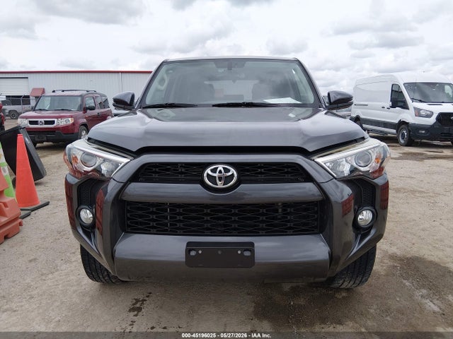 Toyota 4runner Sr5 Premium 2016 JTEZU5JR4G5135741 Image 12