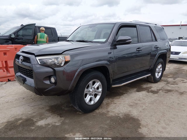 Toyota 4runner Sr5 Premium 2016 JTEZU5JR4G5135741 Image 2