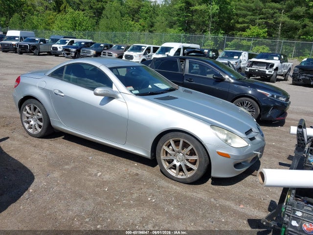 45196047 :رقم المزاد ، WDBWK56F55F049890 vin ، 2005 Mercedes-benz Slk 350 مزاد بيع
