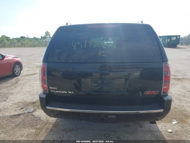 Aukcja sprzedaży 2010 Gmc Yukon Xl 1500 Denali, vin: 1GKUKMEF5AR275249, numer aukcji: 45196062