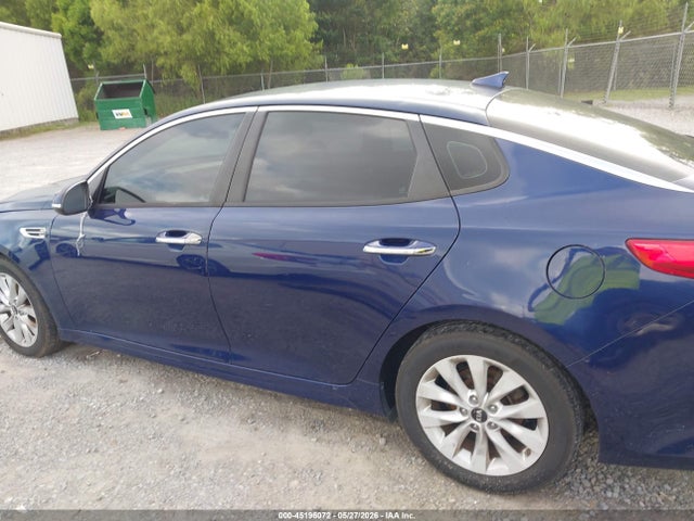 KIA Optima Lx 2017 5XXGT4L33HG122087 Image 15