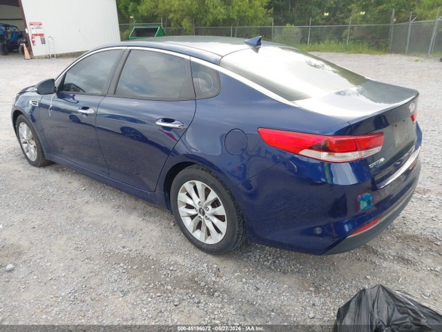 KIA Optima Lx 2017 5XXGT4L33HG122087 Image 3