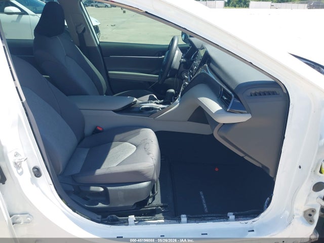 Aukcja sprzedaży 2022 Toyota Camry Le, vin: 4T1C11AK9NU688530, numer aukcji: 45196088