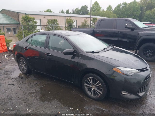 Toyota COROLLA LE 2017 2T1BURHE7HC872565 Image 1