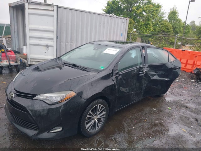 Toyota COROLLA LE 2017 2T1BURHE7HC872565 Image 2