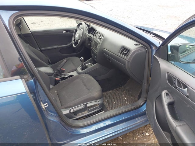 Продажа на аукционе авто 2016 Volkswagen Jetta 1.4t S, vin: 3VW167AJ3GM371077, номер лота: 45196178
