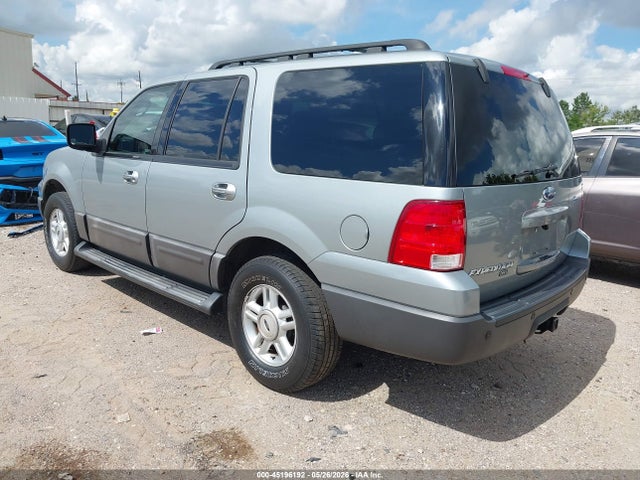 45196192 :رقم المزاد ، 1FMPU15576LA55867 vin ، 2006 Ford Expedition Xlt/xlt Sport مزاد بيع
