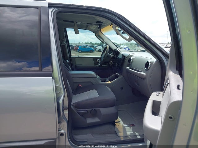 45196192 :رقم المزاد ، 1FMPU15576LA55867 vin ، 2006 Ford Expedition Xlt/xlt Sport مزاد بيع