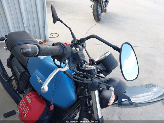 Moto Guzzi V7 Iii Stone 2017 ZGULDU000HM000087 Image 14