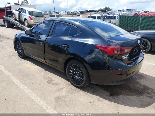 45196218 :رقم المزاد ، 3MZBN1U72JM218427 vin ، 2018 Mazda Mazda3 Sport مزاد بيع