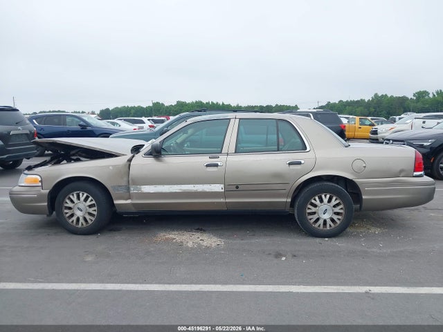 Продаж на аукціоні авто 2005 Ford Crown Victoria Lx/lx Sport, vin: 2FAFP74W55X101868, номер лоту: 45196291