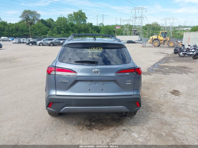 2025 Toyota Corolla Cross Xle მანქანა იყიდება აუქციონზე, vin: 7MUDAABG8SV142018, აუქციონის ნომერი: 45196303