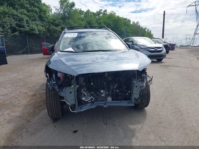 2025 Toyota Corolla Cross Xle მანქანა იყიდება აუქციონზე, vin: 7MUDAABG8SV142018, აუქციონის ნომერი: 45196303