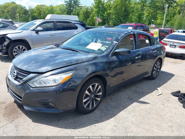 Nissan Altima 2.5 Sv 2017 1N4AL3AP7HC235309 Image 2