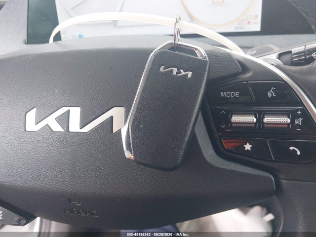 KIA EV6 LIGHT 2024 KNDC34LB2R5619868 Image 11