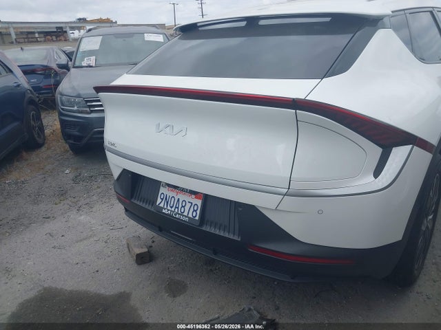 KIA EV6 LIGHT 2024 KNDC34LB2R5619868 Image 17