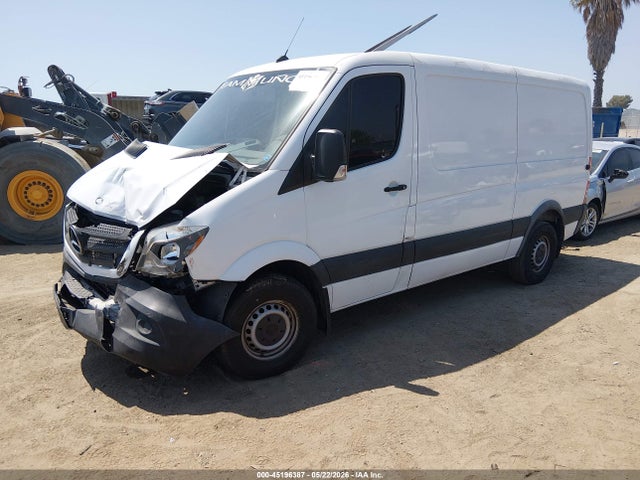 Aukcja sprzedaży 2015 Mercedes-benz Sprinter 2500 Normal Roof, vin: WD3PE7DC1FP172819, numer aukcji: 45196387