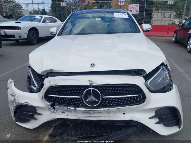 W1KZF8EB6NB033309 Mercedes-Benz E 350 4matic