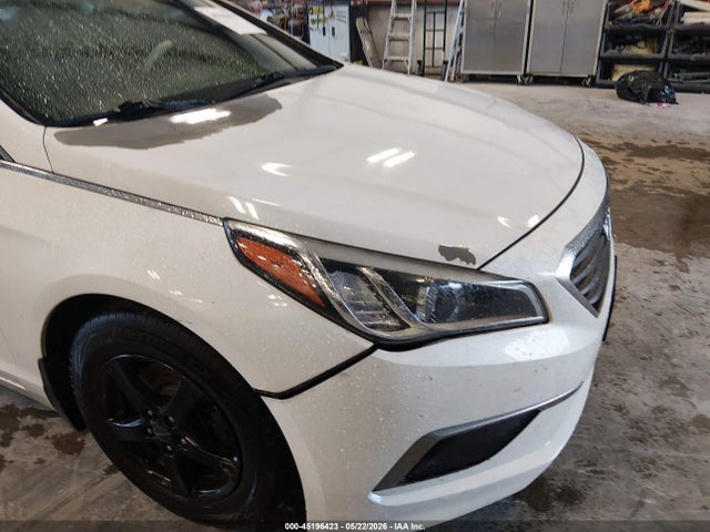 45196423 :رقم المزاد ، 5NPE24AF2HH481359 vin ، 2017 Hyundai Sonata Se مزاد بيع