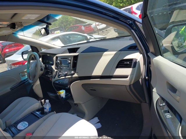 Продажа на аукционе авто 2011 Toyota Sienna Le V6, vin: 5TDKK3DC2BS002695, номер лота: 45196443