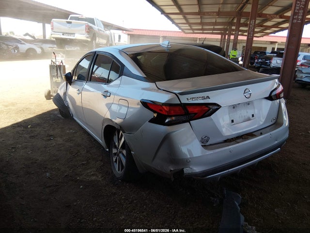 Nissan Versa Sr Xtronic Cvt 2016 3N1CN8FV5LL802151 Image 3