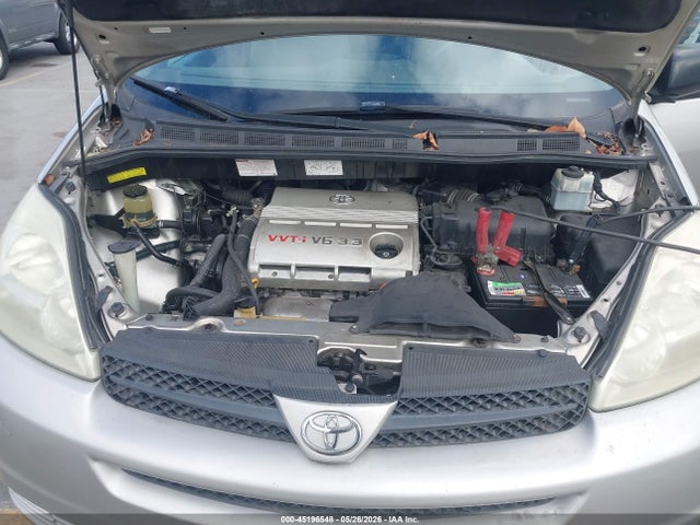 45196548 :رقم المزاد ، 5TDZA23C14S143922 vin ، 2004 Toyota Sienna Le مزاد بيع