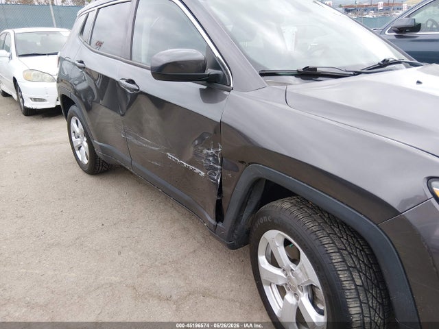 45196574 :رقم المزاد ، 3C4NJCBB2LT108405 vin ، 2020 Jeep Compass Latitude Fwd مزاد بيع