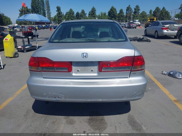 45196642 :رقم المزاد ، 1HGCG16561A020381 vin ، 2001 Honda Accord 3.0 Ex مزاد بيع