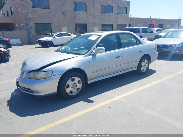45196642 :رقم المزاد ، 1HGCG16561A020381 vin ، 2001 Honda Accord 3.0 Ex مزاد بيع