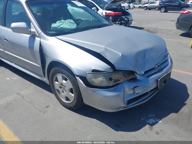 45196642 :رقم المزاد ، 1HGCG16561A020381 vin ، 2001 Honda Accord 3.0 Ex مزاد بيع